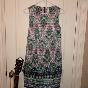 Printed shift with zipper back